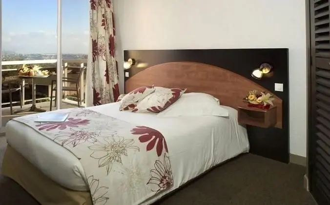 Standard Oda, 1 Çift Kişilik Yatak