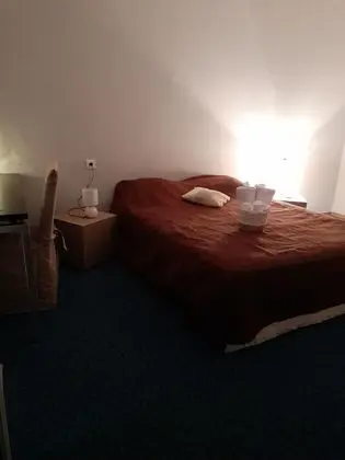 Comfort Üç Kişilik Oda, Bahçe Manzaralı