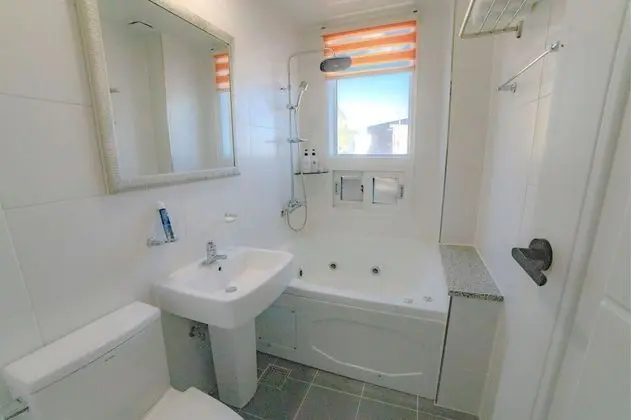 Tek Büyük Yataklı Oda (Spa)