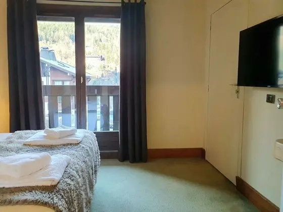 Tek Büyük Yataklı Oda, Balkon