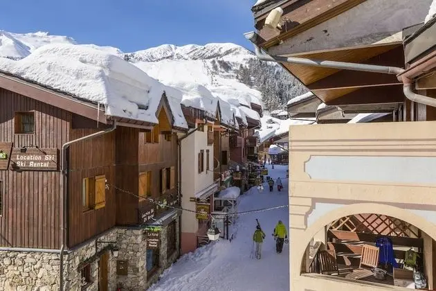 Standard Oda, Şehir Manzaralı