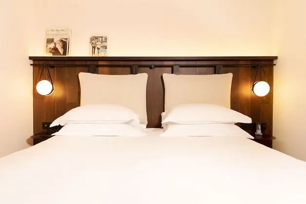 Junior Süit, Sigara İçilmez (Possibilité de lits twin sur demande)