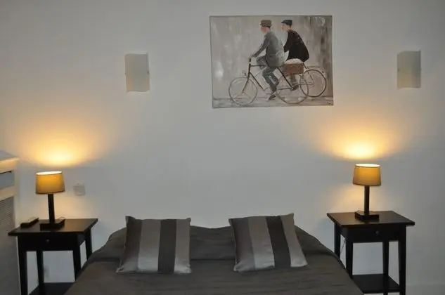 Classic Tek Büyük Yataklı Oda