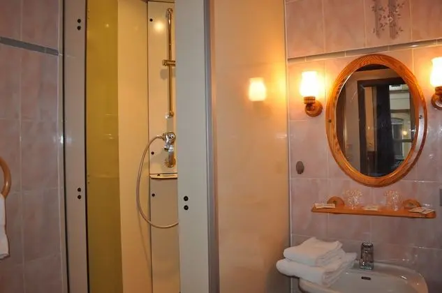 Comfort İki Ayrı Yataklı Oda