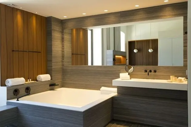 Grand Süit, 1 En Büyük (King) Boy Yatak, 2 Banyolu, Marina Manzaralı