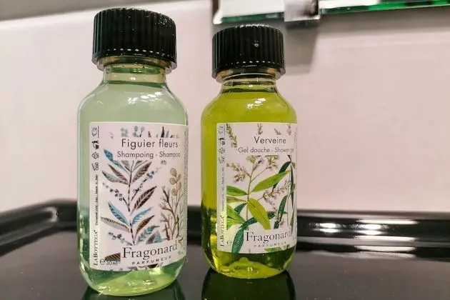 Junior Süit, Balkon