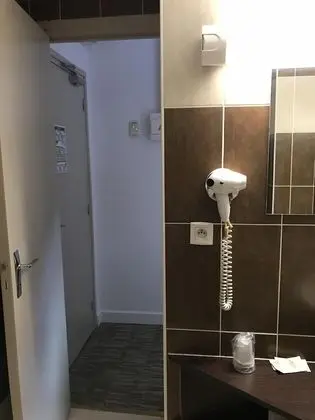 Classic Tek Büyük Yataklı Oda, Banyolu/Duşlu