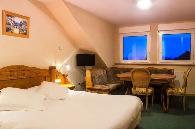 Tek Büyük Yataklı Oda