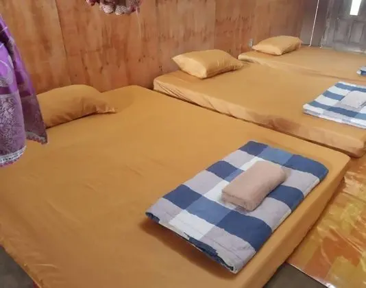 Ortak Ranzalı Oda, Karma Ranzalı Oda