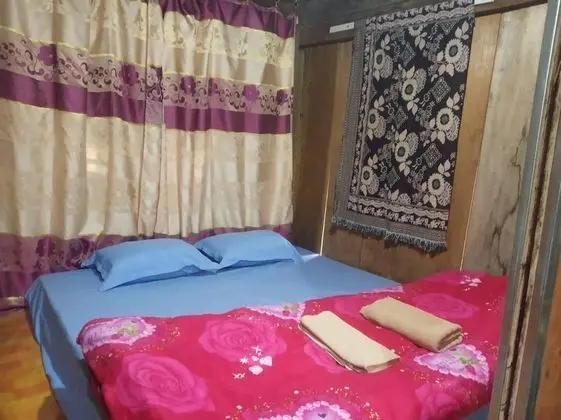 Tek Büyük Yataklı Oda, Ortak Banyo
