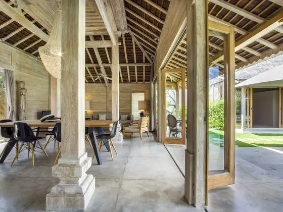 Superior Villa