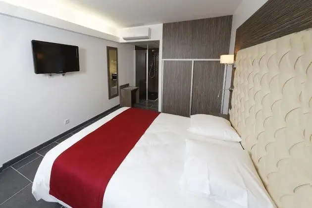 Superior Tek Büyük Yataklı Oda, 1 Çift Kişilik Yatak, Teras, Bahçe Manzaralı