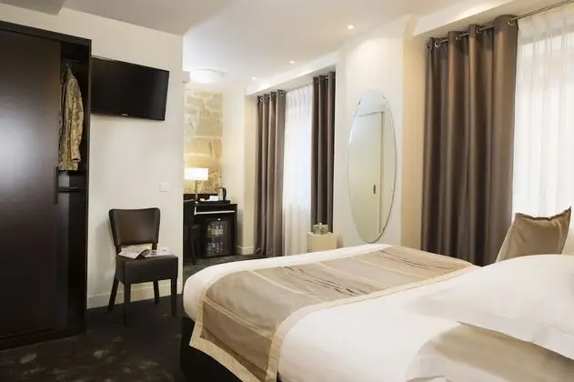 Deluxe Tek Büyük veya İki Ayrı Yataklı Oda