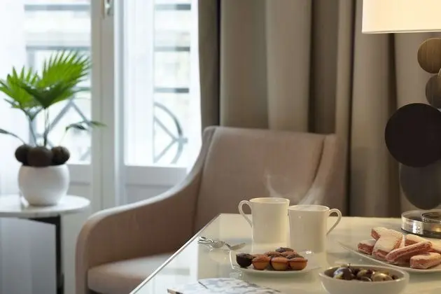 Family Oda, 1 En Büyük (King) Boy Yatak (View)