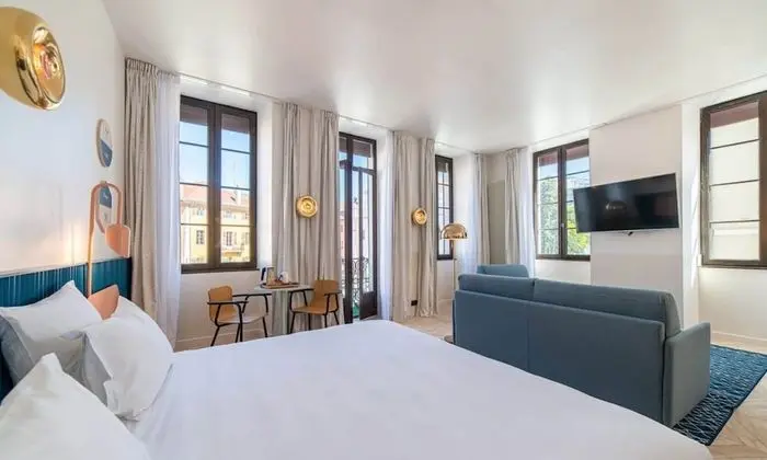Süit, Balkon (Empereur)