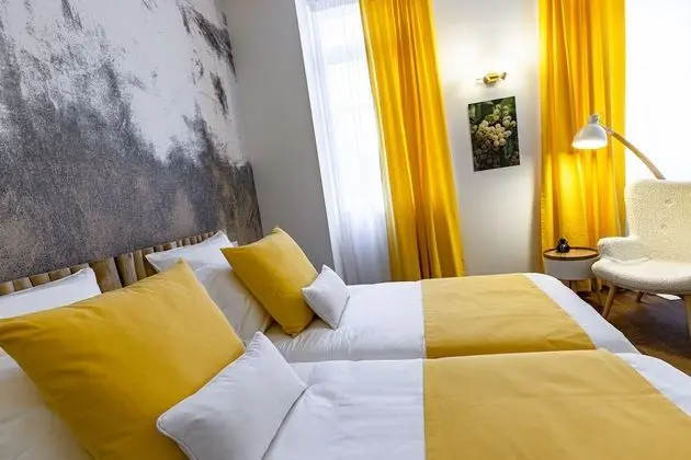Deluxe Tek Büyük veya İki Ayrı Yataklı Oda