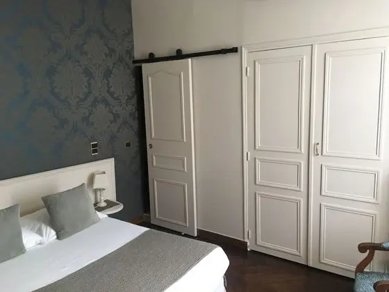 Classic Tek Büyük Yataklı Oda