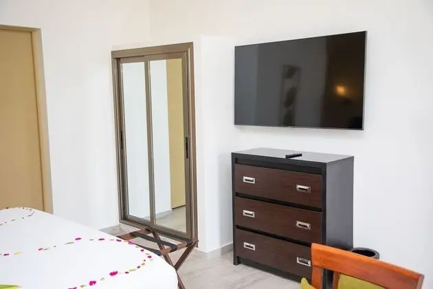 Premium Tek Büyük Yataklı Oda, 1 Büyük (Queen) Boy Yatak, Havuz Manzaralı