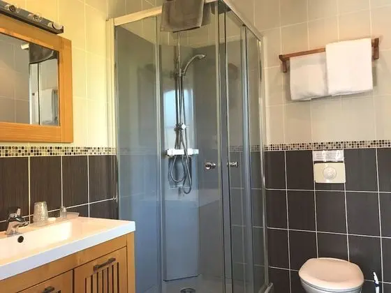 Tek Büyük Yataklı Oda, Özel Banyo (01. Chambre Balcon)