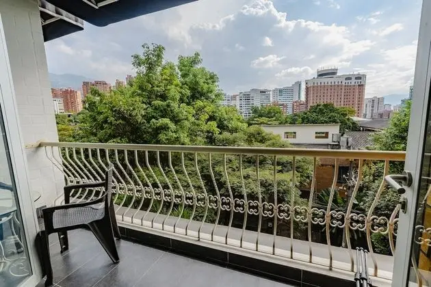 Superior Süit, Balkon