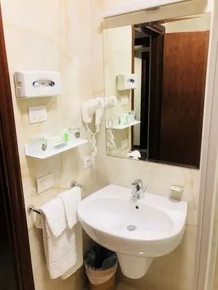 Standard Tek Büyük veya İki Ayrı Yataklı Oda, Bahçeli