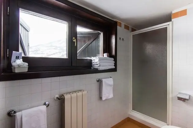 Comfort Dört Kişilik Oda