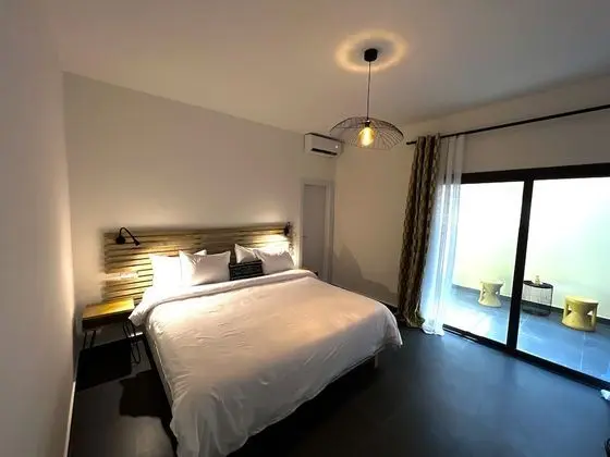 Deluxe Tek Büyük Yataklı Oda