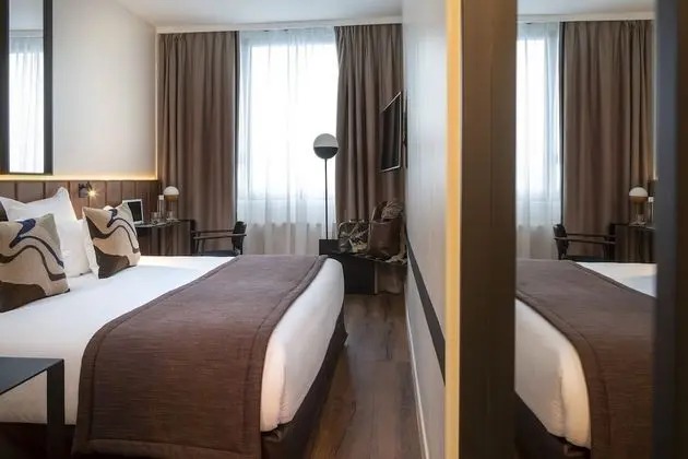 Superior Tek Büyük veya İki Ayrı Yataklı Oda