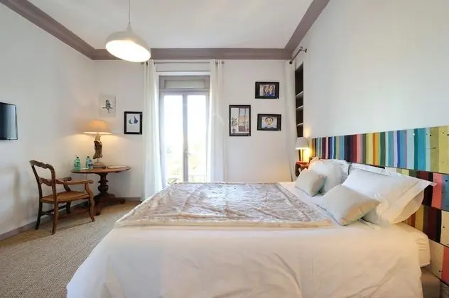 Tek Büyük Yataklı Oda, Balkon