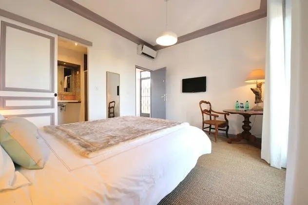 Tek Büyük Yataklı Oda, Balkon