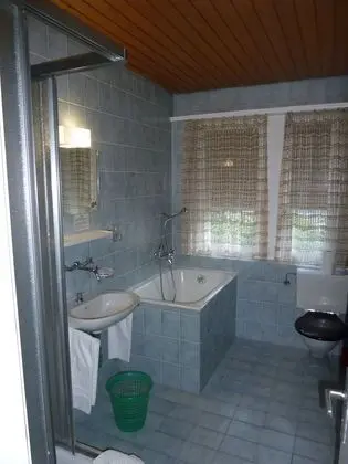 Family Oda, Dağ Manzaralı