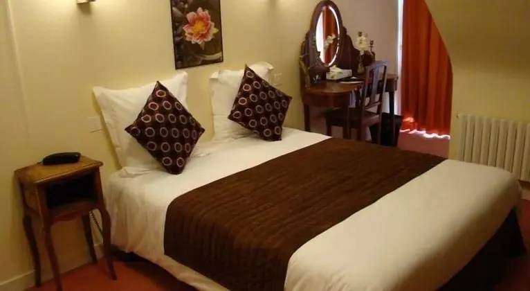 Comfort Tek Büyük Yataklı Oda