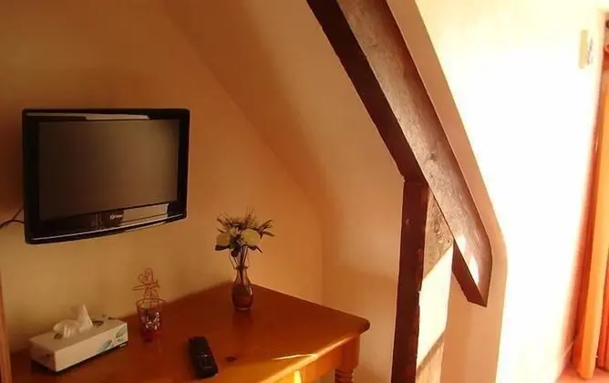 Standard Oda (Toilettes sur le palier)