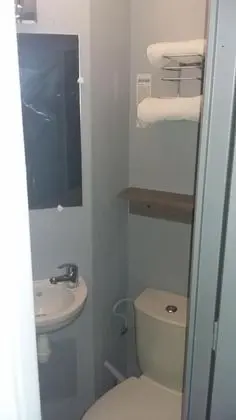 Tek Büyük Yataklı Oda, Özel Banyo