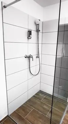 Classic Tek Büyük Yataklı Oda