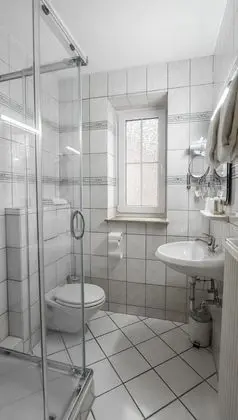 Classic Tek Büyük Yataklı Oda