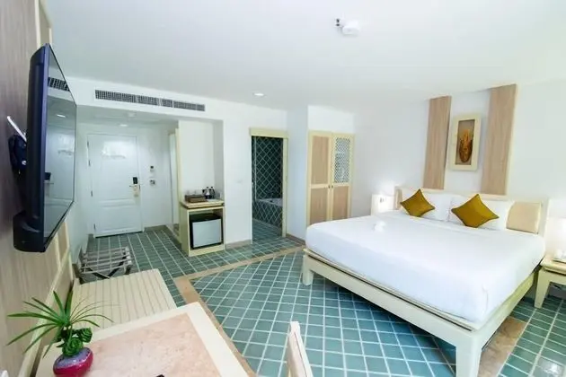 Deluxe Tek Büyük Yataklı Oda (Gasalong)