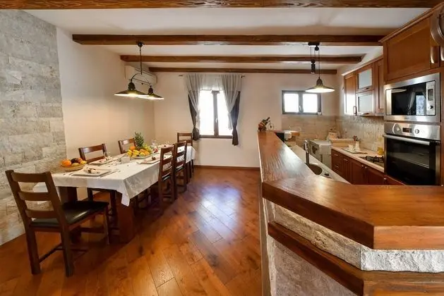 Signature Villa