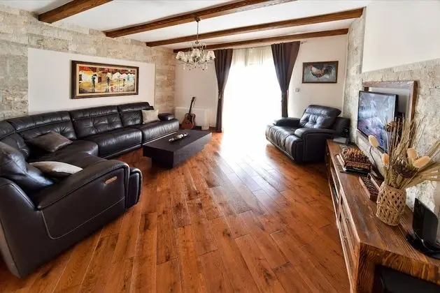 Signature Villa