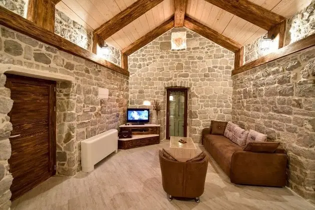 Signature Villa