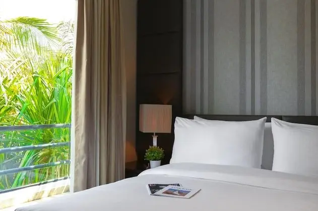 Balcony Room