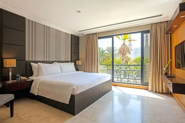 Balcony Room