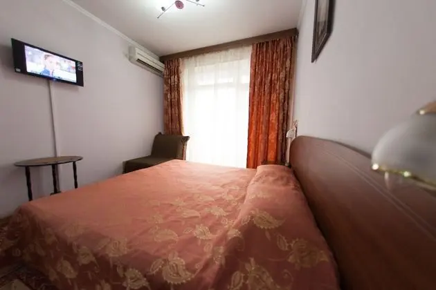 Standard Tek Büyük veya İki Ayrı Yataklı Oda, Balkon