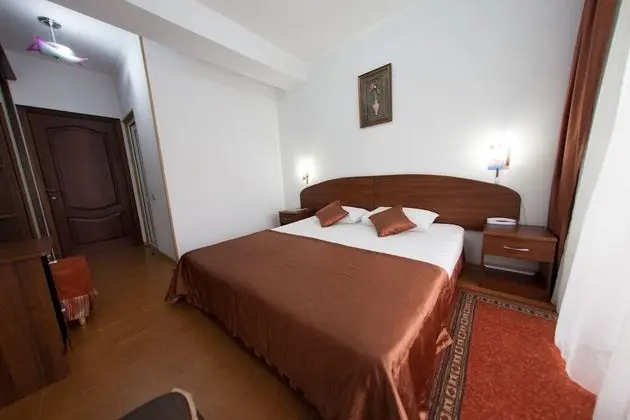 Standard Tek Büyük veya İki Ayrı Yataklı Oda, Balkon