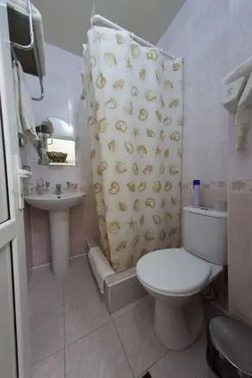 Standard Tek Büyük veya İki Ayrı Yataklı Oda, Balkon