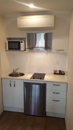 Standard Tek Büyük veya İki Ayrı Yataklı Oda, Birden Çok Yatak, Küçük Mutfak