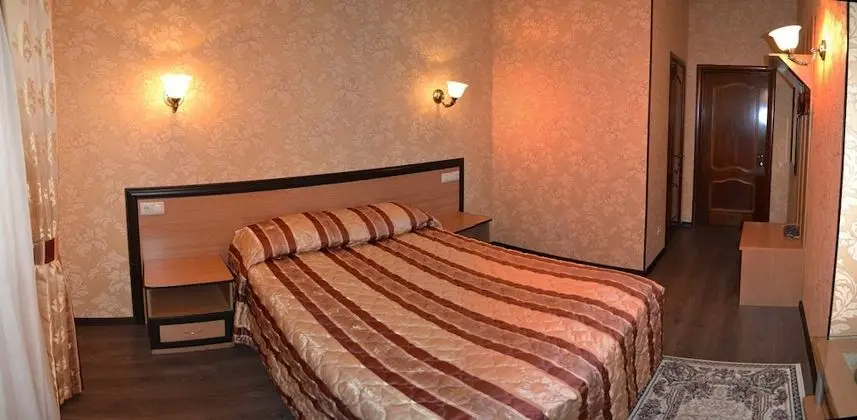 Economy Tek Büyük Yataklı Oda