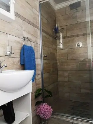 Design Kır Evi, Bahçe Manzaralı, Köşe (Tipperary cottage)