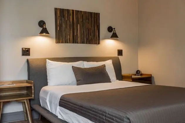 Chic 3 BR CONDO