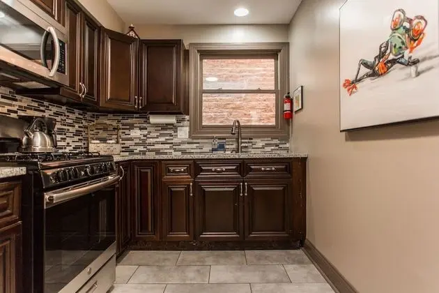 Chic 3 BR CONDO